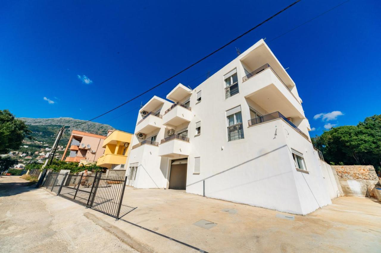 Апартаменты Harasta Lux Бар Экстерьер фото