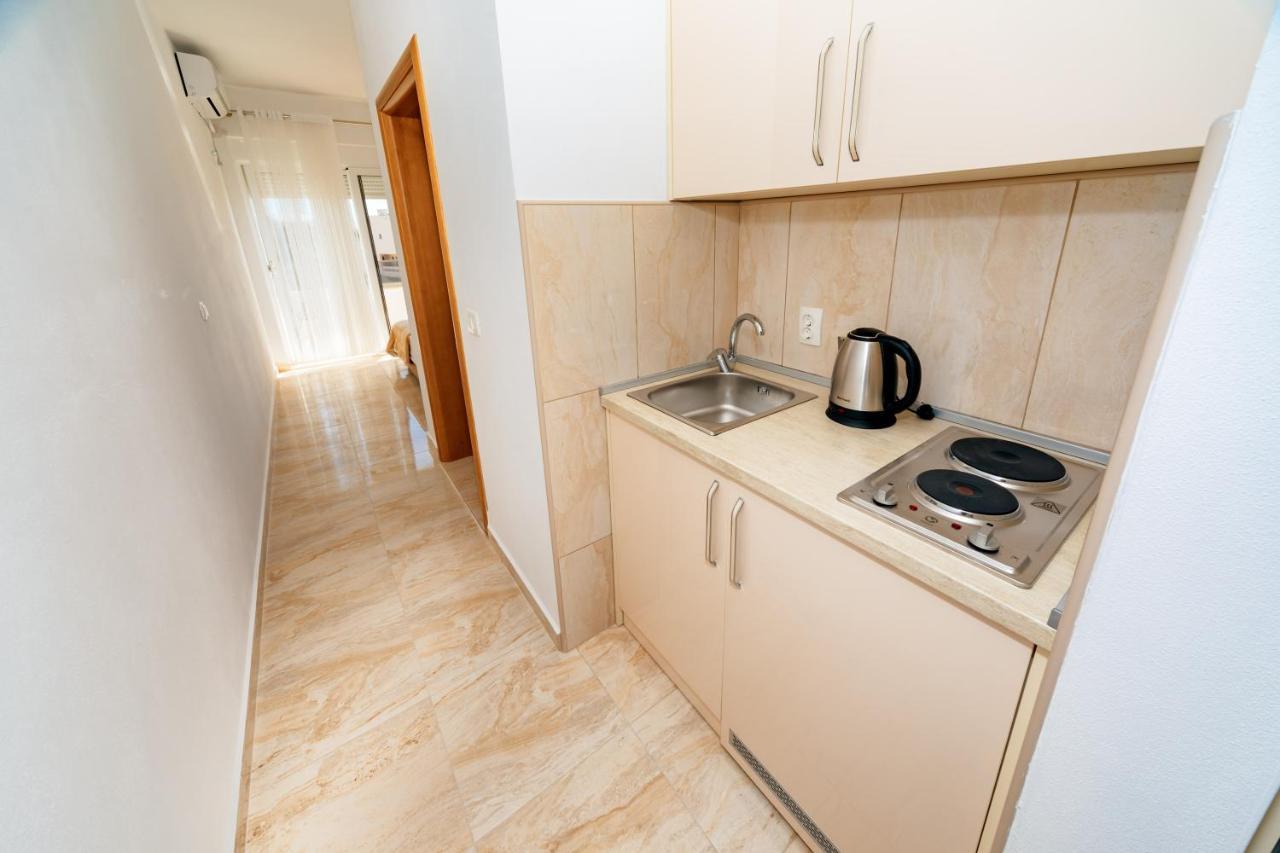 Апартаменты Harasta Lux Бар Экстерьер фото